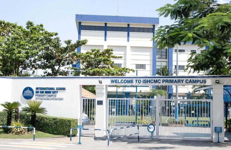 Trường quốc tế đơn ngữ