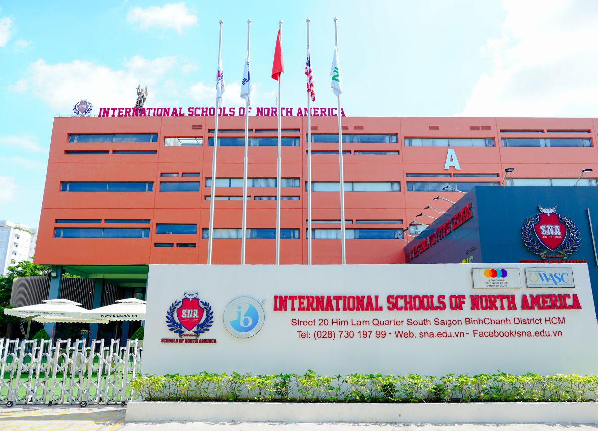 The International School of North America (SNA)