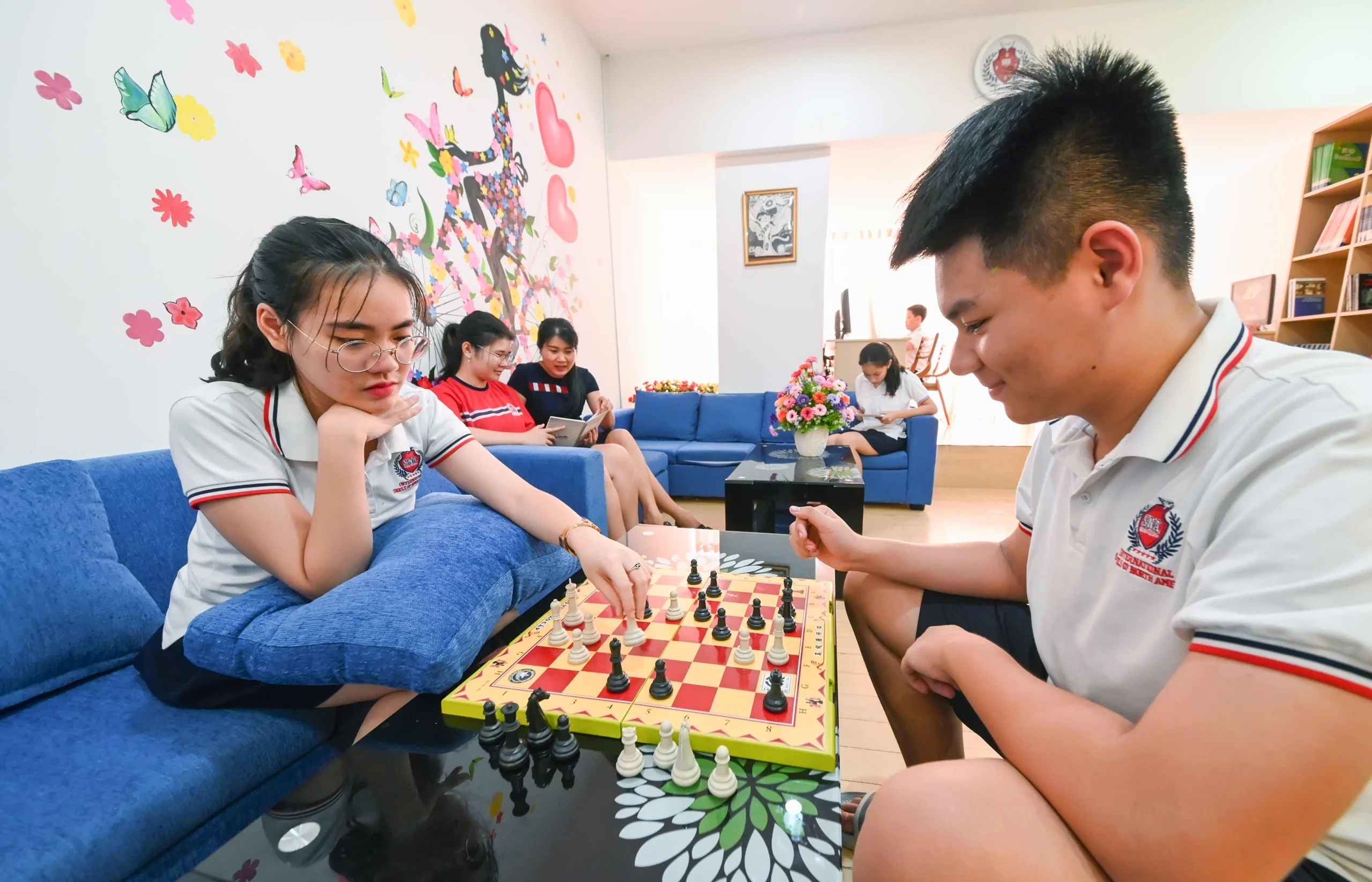Xây dựng sự gắn kết và tình bạn