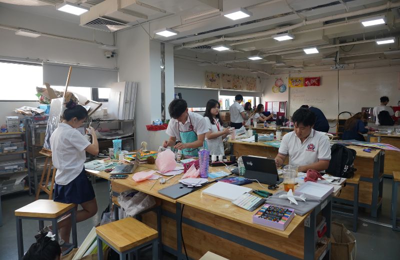 Học sinh tại SNA trong giờ học